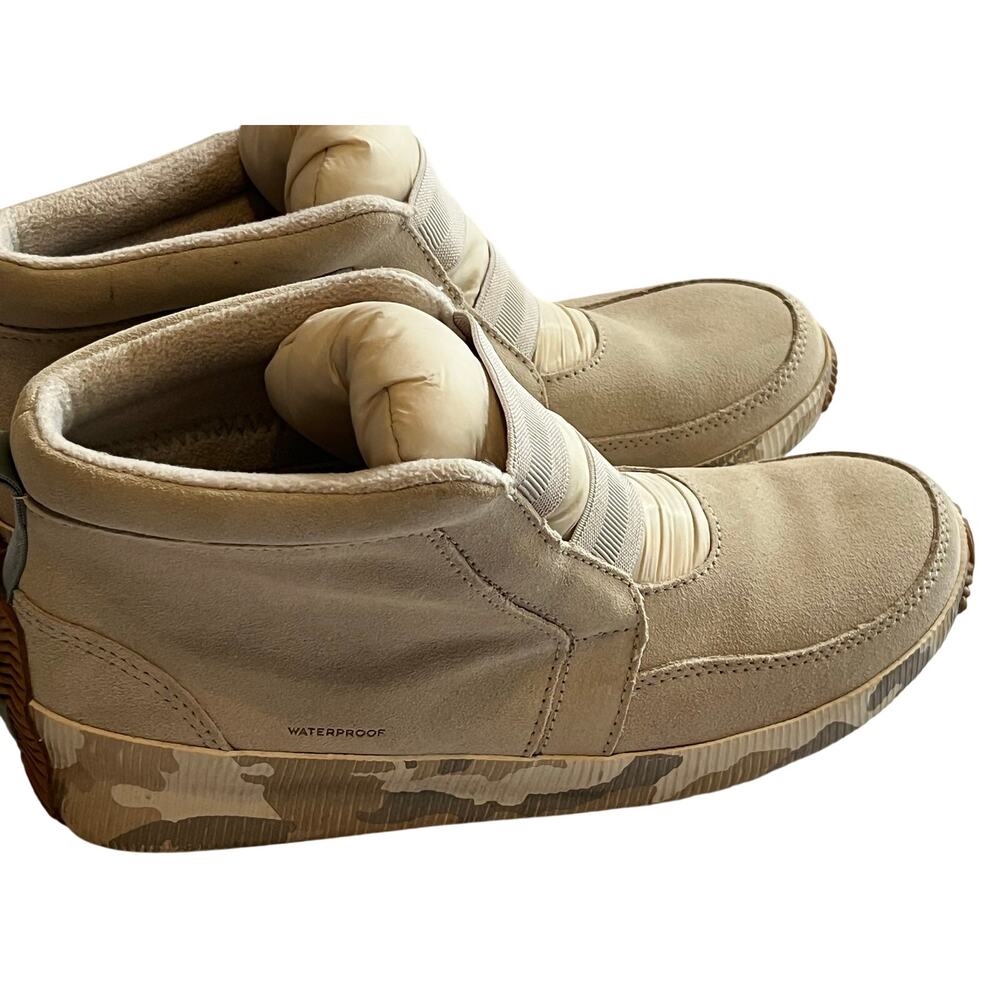 Sorel Out N About Plus Mid Waterproof Slip On Boots Camo Suede Women's Size 10